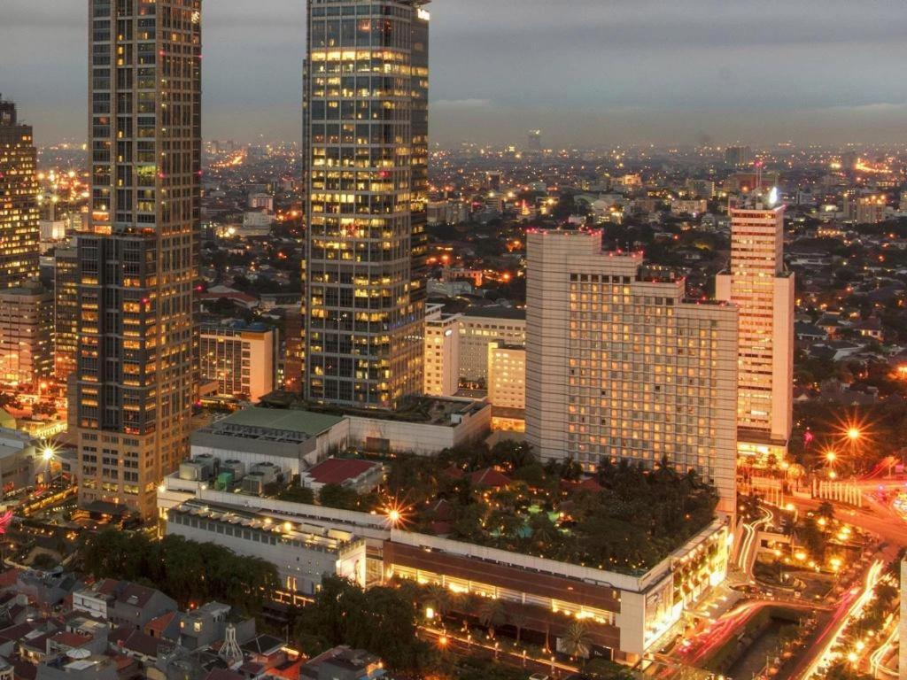 Oyo 90066 Tobana Pejaten House Jakarta Exterior photo